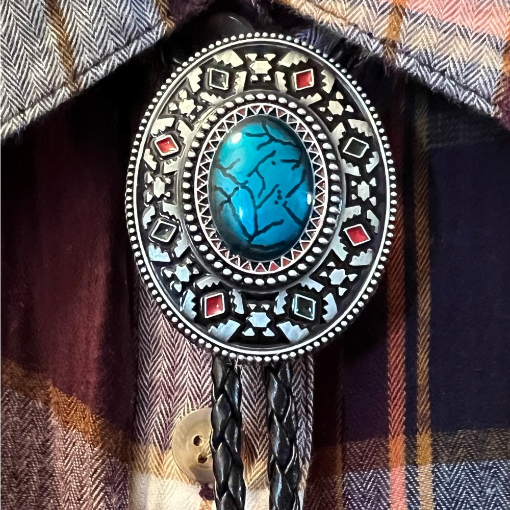 Giftable  ❤️⭐️Turquoise, Red and Black Western Bolo Tie